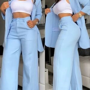 High-Waist Wide-Leg Pants in Light Blue